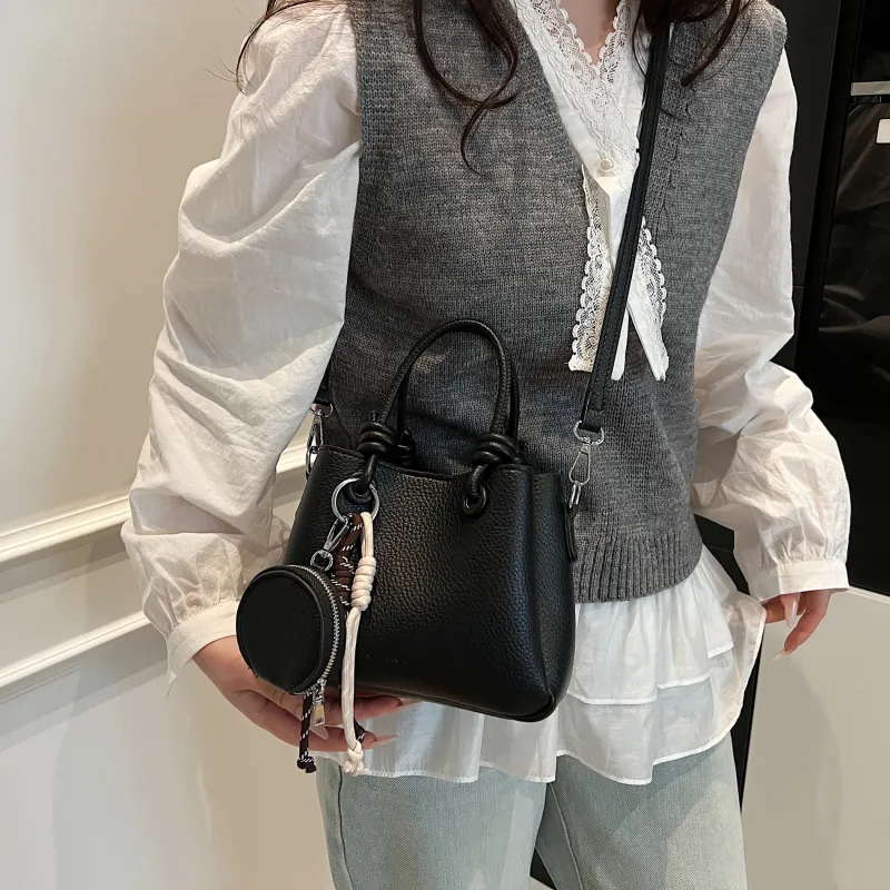 Bansusu PU Crossbody One Shoulder Handbag Women's Black/White/Light Blue/Pink-1