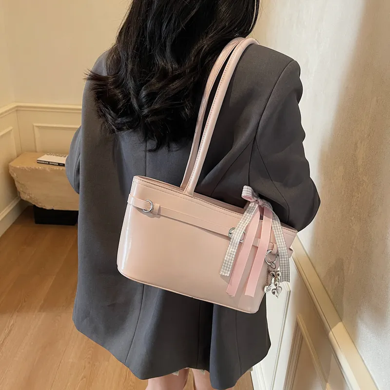 Yi Brigade PU Handbag Regular Women's Black Ecru/Burgundy/Pink-9
