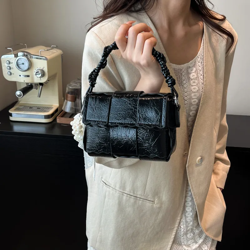 Bansusu PU Handbag Regular Women's-1