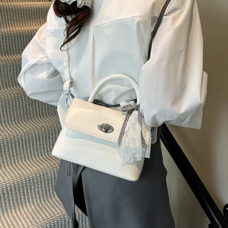 Yi Brigade PU Shoulder Bag, Crossbody Bag, Handbag Women's Pink/White/Blue/Black-6