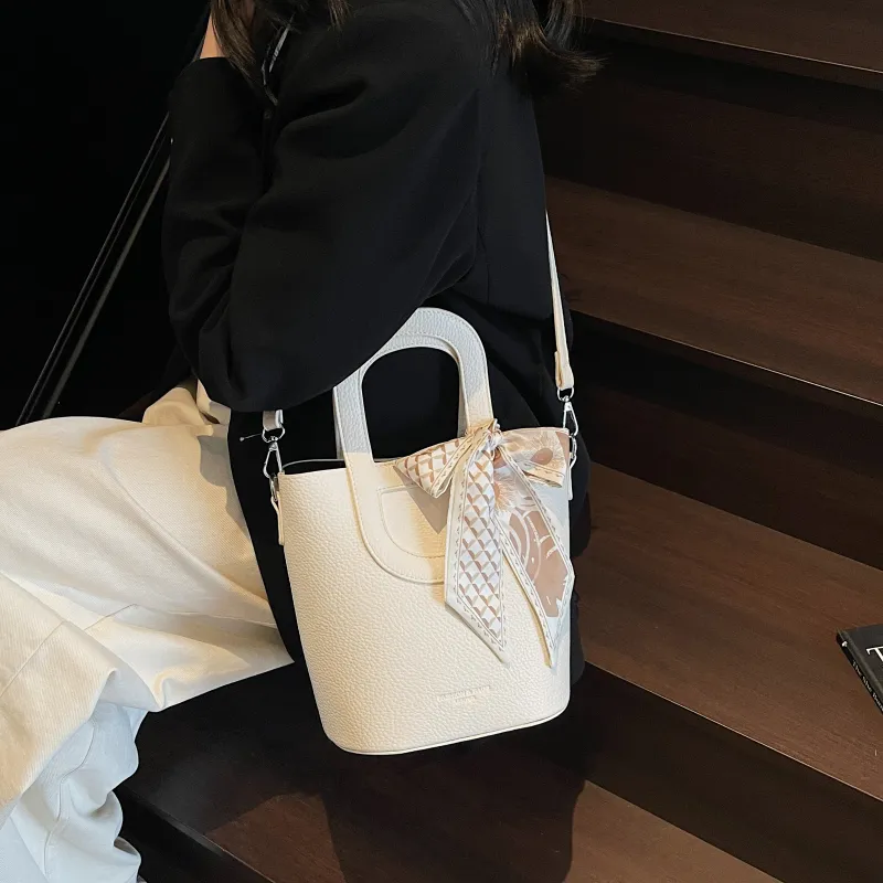 Bansusu PU Crossbody One Shoulder Handbag Women's Black Ecru/Blue Yellow-7