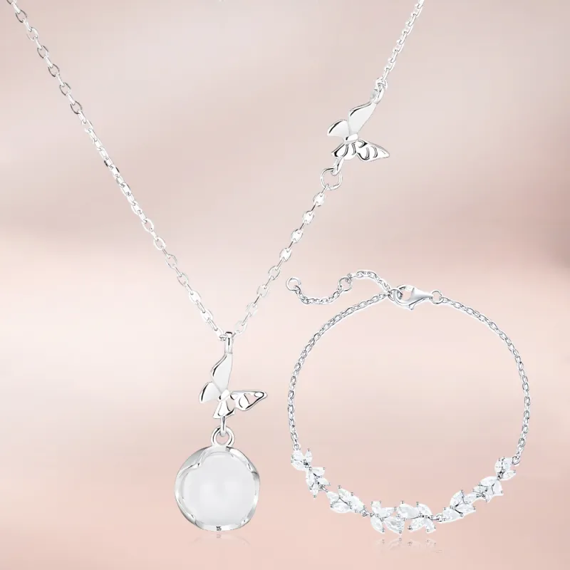 MOREL Chalcedony Necklaces Women's-2