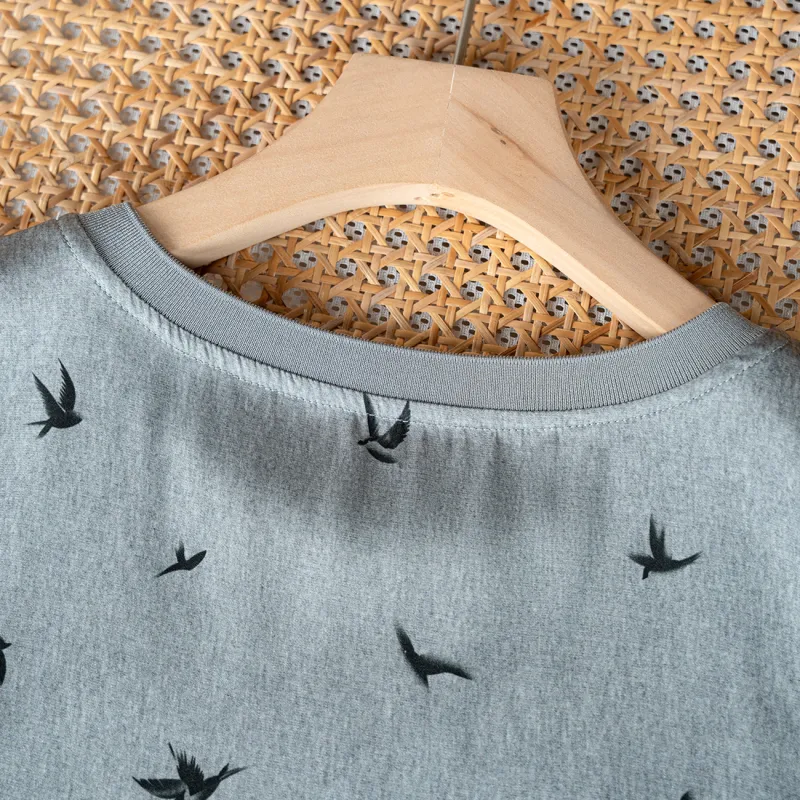 To the west T Shirts Women's Gray-5