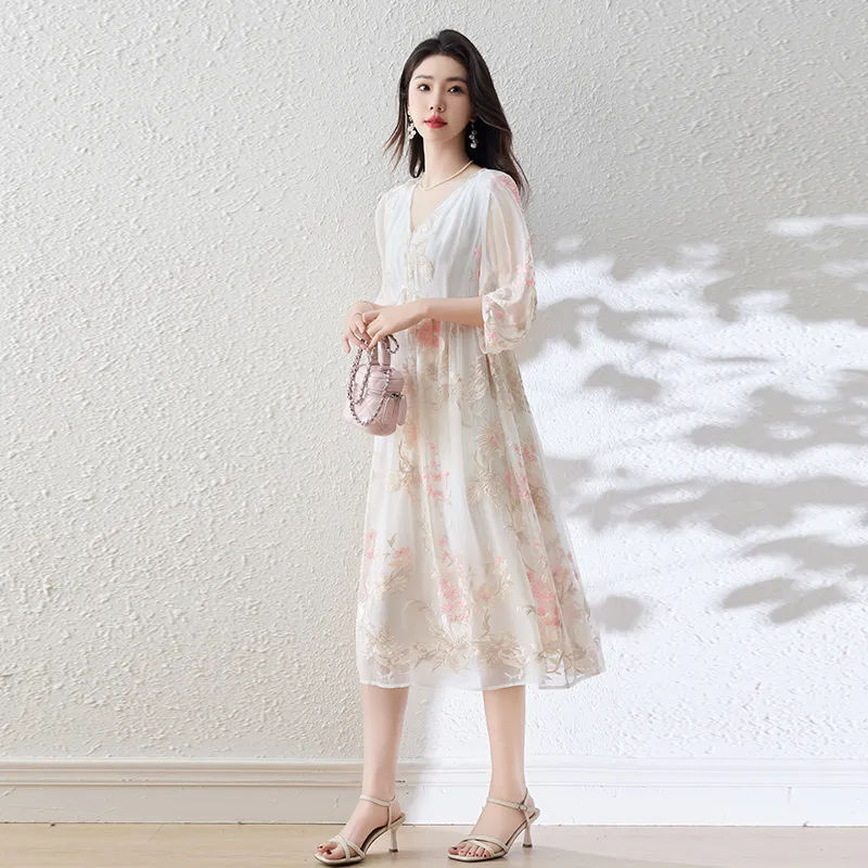 To The West Long-Sleeved Dresses Women's White Base Pink Large Floral Embroidered-2