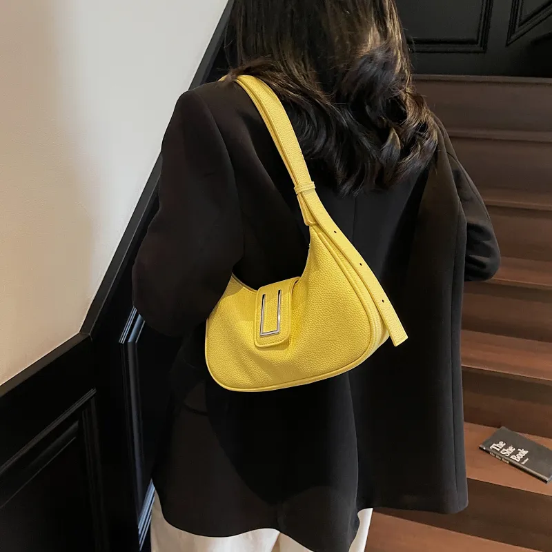 ZAVC PU Shoulder Bag Regular Women's Black/Ecru/Blue/Burgundy/Yellow-22