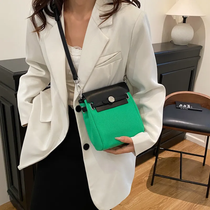 ZAVC PU Shoulder Bag Regular Women's Black & White/Black/Rose Red/Khaki/Light Brown/Green-26