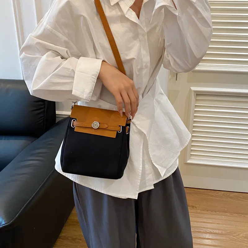 ZAVC PU Shoulder Bag Regular Women's Black & White/Black/Rose Red/Khaki/Light Brown/Green-7