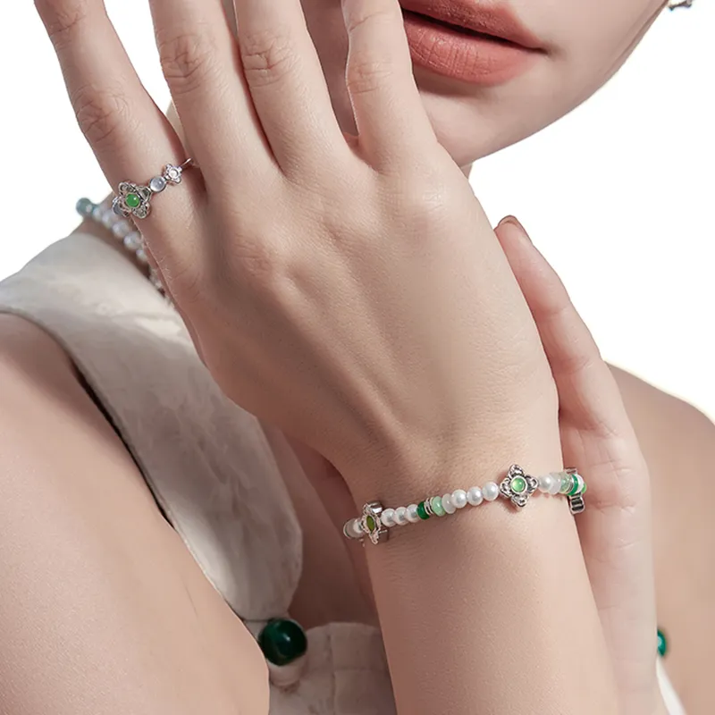Masw Four Leaf Clover Shape Premium Feel Bracelets Unisex-6