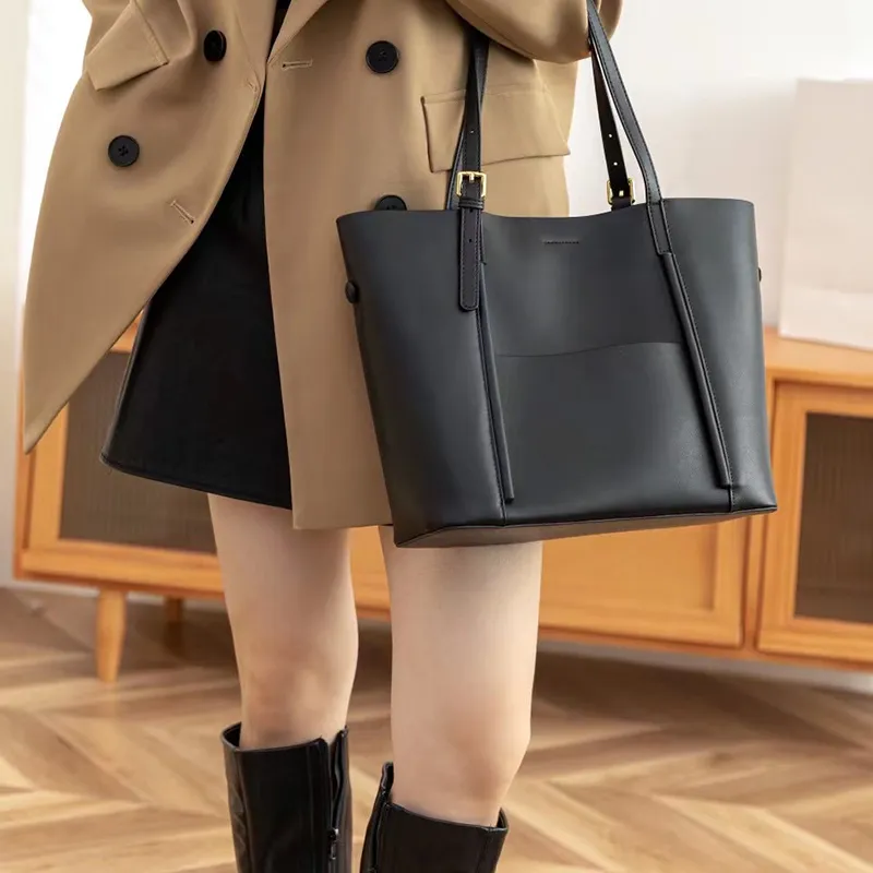 COCOEVA Cow Leather Shoulder Bag With Adjustable Shoulder Strap Commute Tote Regular Women's Caramel/Black-10