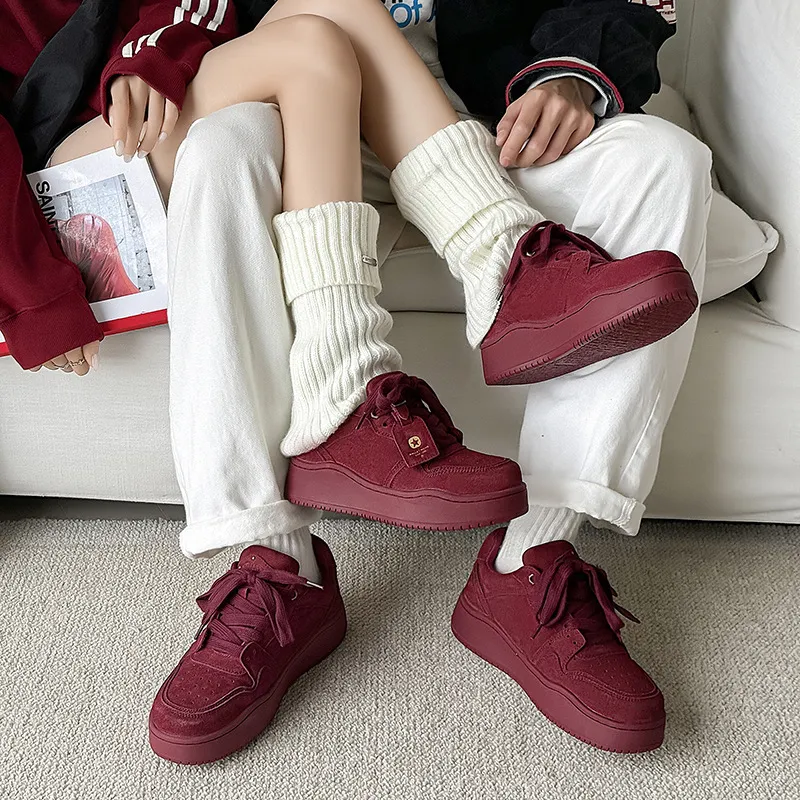 MUPPLE Lightweight And Breathable Low Top Skateboard Shoes Unisex-17