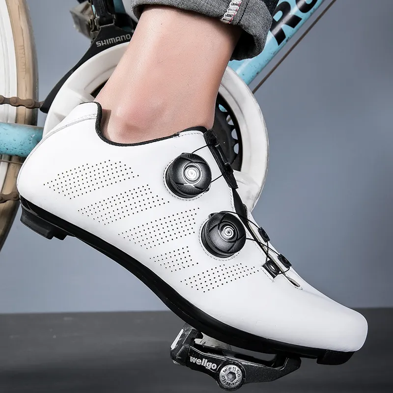 Baibianzhiheren Wear Resistant Breathable Balance Impact Resistant Lightweight Low Top Cycling Shoes Unisex-4