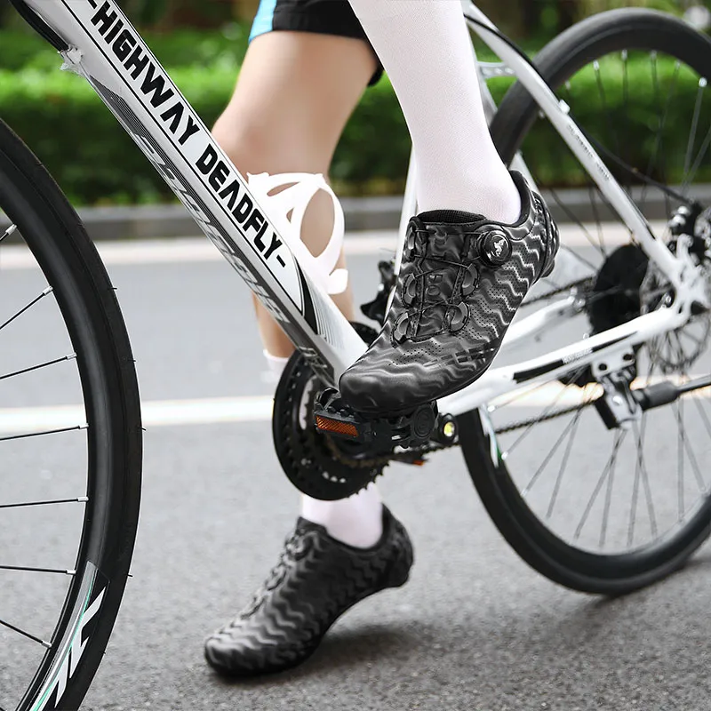 Baibianzhiheren Low Top Cycling Shoes Unisex-1