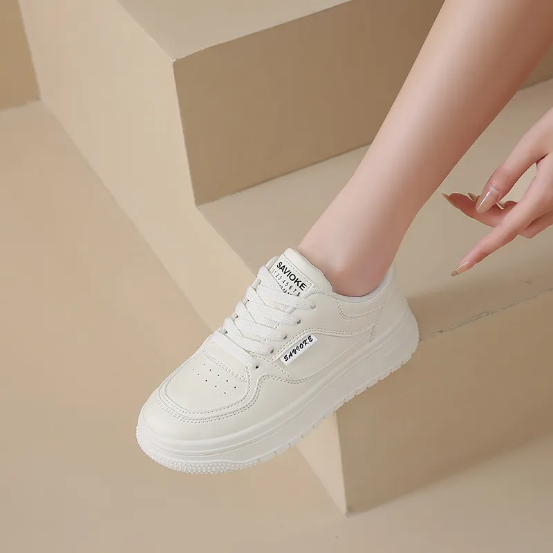 Baibianzhiheren Lightweight Skateboard Shoes Women's-1