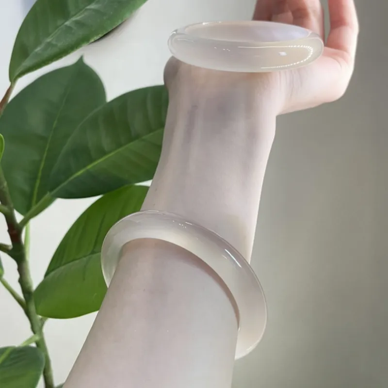 Welcome To The Treasure Chalcedony Versatile Elegant Jade Oval Bangle Unisex-4