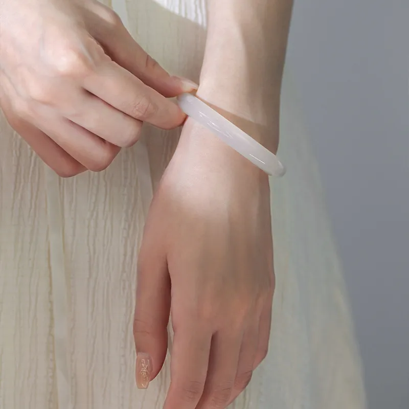 Welcome To The Treasure Chalcedony Versatile Elegant Jade Oval Bangle Unisex-9