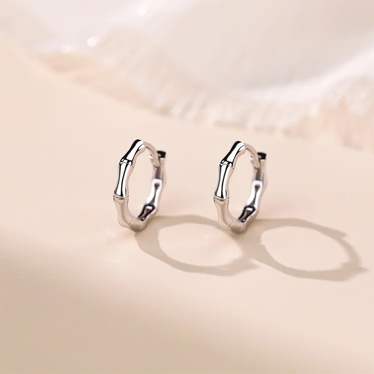 JOLLY NOTE Everyday Versatile Commute Elegant And Stylish Good Luck Earrings Unisex-3