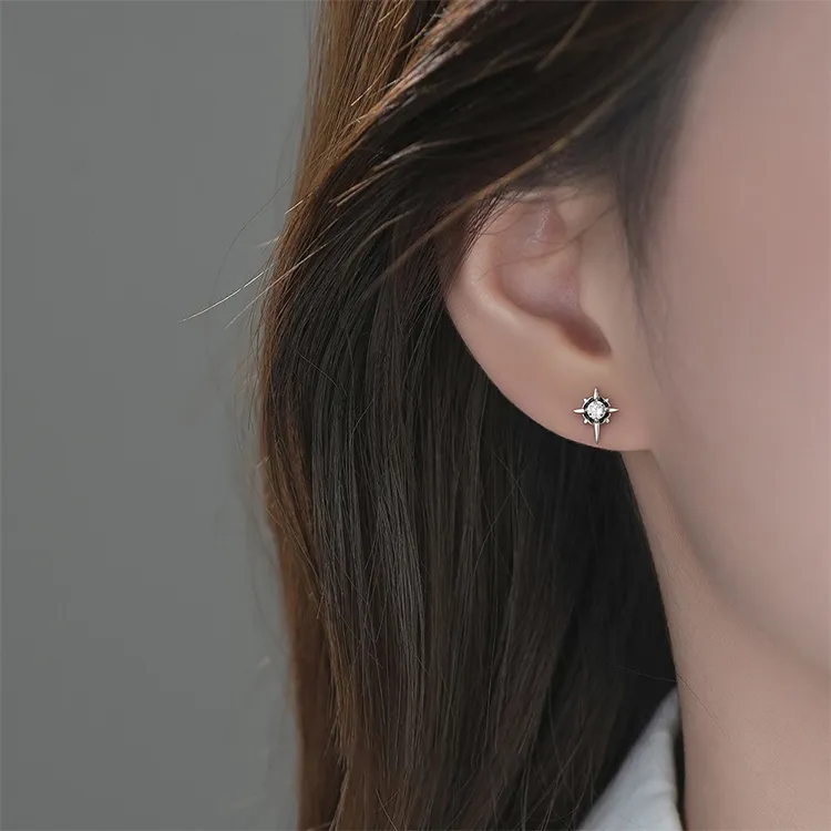 JOLLY NOTE Sterling Silver Stud Earrings Unisex Good Luck-3