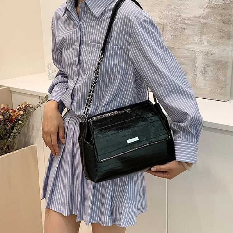 WHEELY BABY+ PU Shoulder Bag Crossbody Bag Tote Women's White/Silver/Black-9