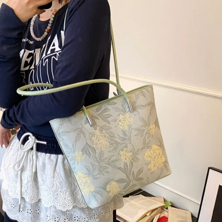 WHEELY BABY+ PU Shoulder Bag Women's Multicolor-21