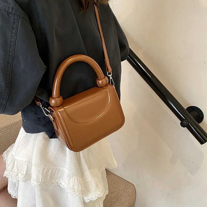 WHEELY BABY+ PU Shoulder Bag Crossbody Bag Handbag Small Square Bag Regular Women's White/Black/Silver/Red/Brown-22