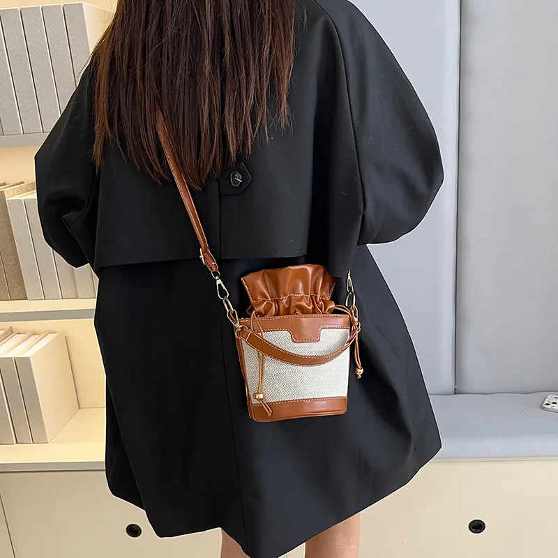 WHEELY BABY+ Oxford With PU Handbag Regular Women's Black/Brown-10