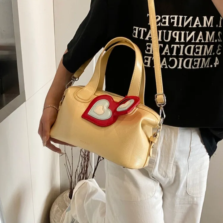 WHEELY BABY Crossbody Bags-2