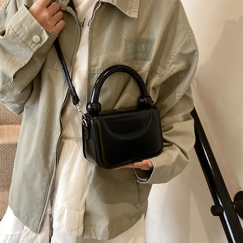 WHEELY BABY+ PU Shoulder Bag Crossbody Bag Handbag Small Square Bag Regular Women's White/Black/Silver/Red/Brown-6