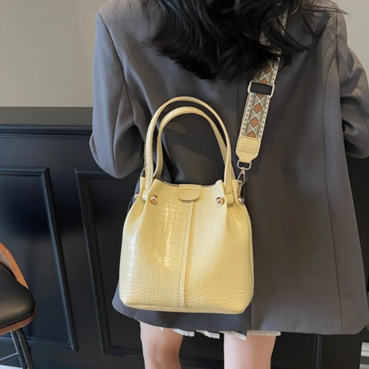 WHEELY BABY+ PU Shoulder Bag Women's Multicolor-19