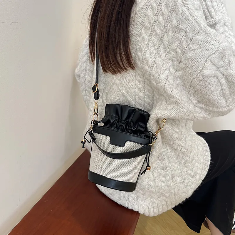 WHEELY BABY+ Oxford With PU Handbag Regular Women's Black/Brown-2