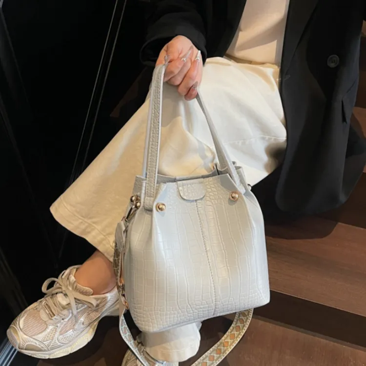 WHEELY BABY+ PU Shoulder Bag Women's Multicolor-13