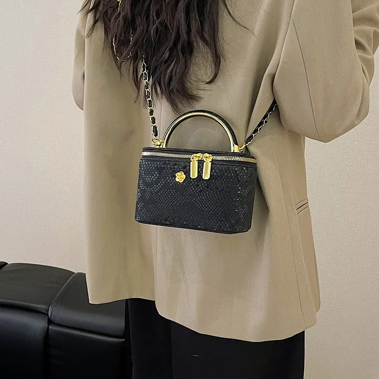 WHEELY BABY+ PU Handbag Women's Multicolor-17