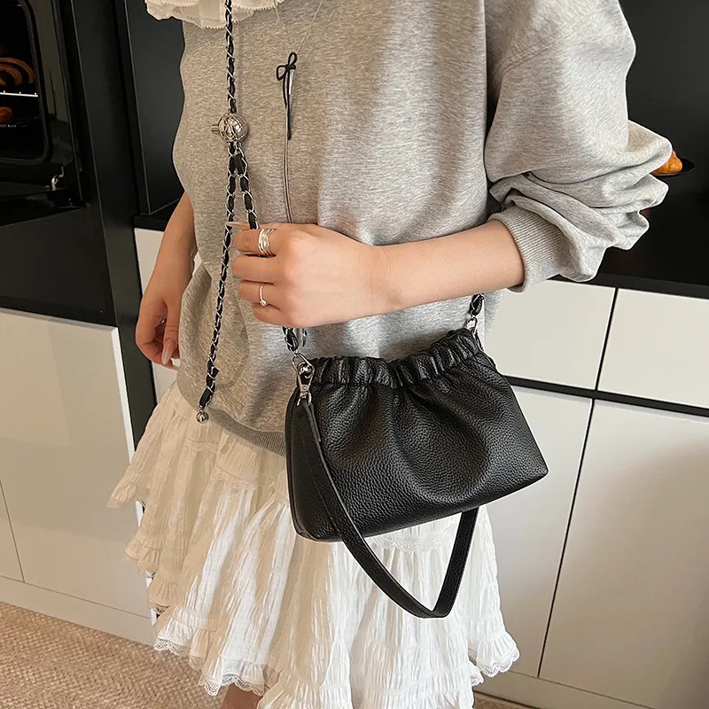 WHEELY BABY+ PU Trendy Fashion Shoulder Bag, Crossbody Bag Women's Ecru/Silver/Red/Black-17