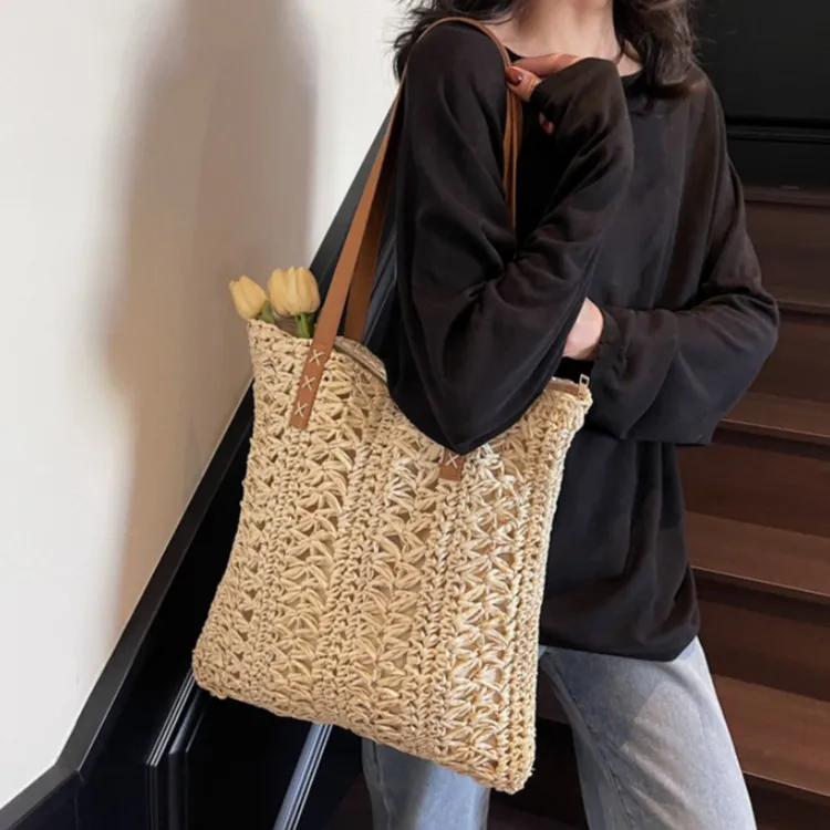 WHEELY BABY+ Straw Woven Shoulder Bag Regular Women's Khaki/Ecru-7