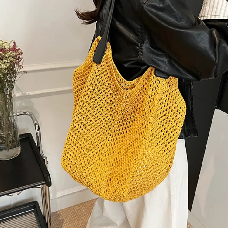 WHEELY BABY+ Knitted Fabric Shoulder Bag Women's Multicolor-5