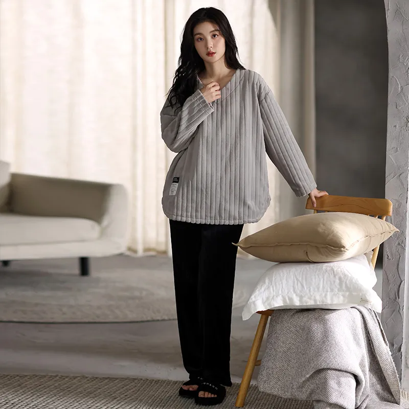 Good Fortune Pajama Set Women's Image Color-4