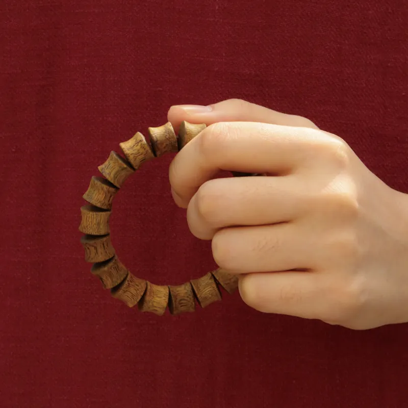 SGE Qinan Agarwood Bracelets Men's-4