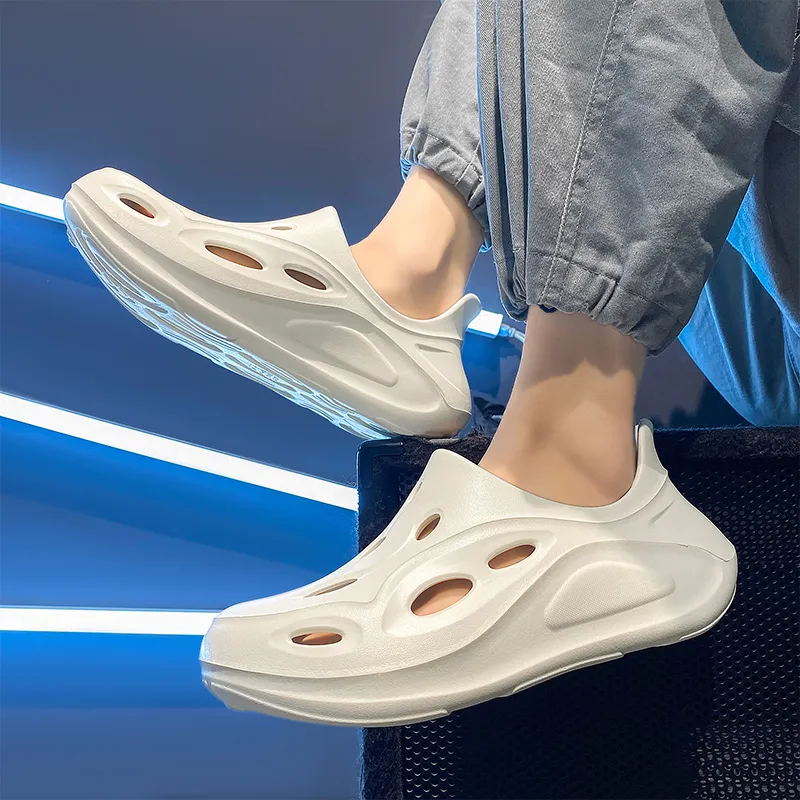 Ncmt Clogs Unisex-9