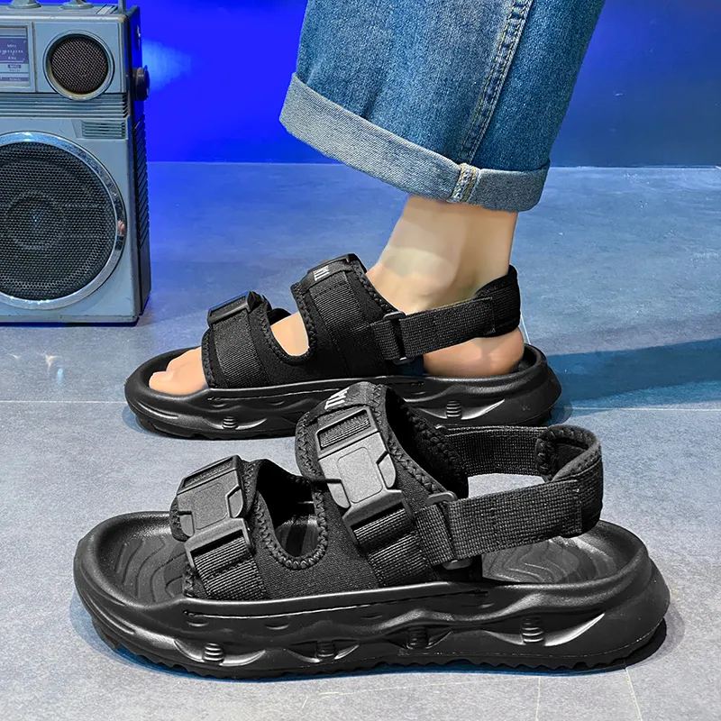 Grumpy ram Beach Sandals Men-2