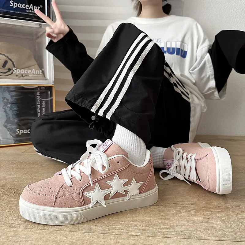 Grumpy Ram Slip Resistant Cushioning Wear Resistant Low Top Skateboard Shoes Unisex-4