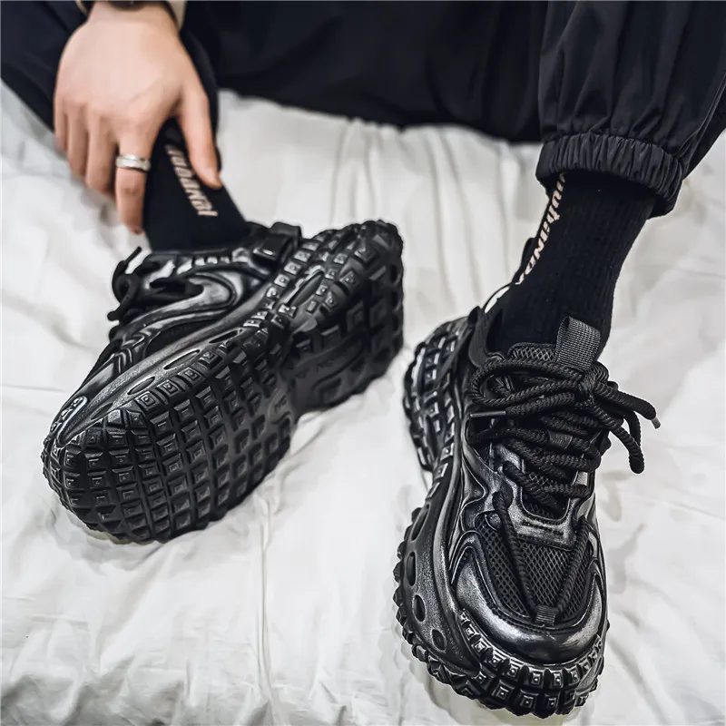 Grumpy Ram Low-Top Chunky Sneakers Men's-9