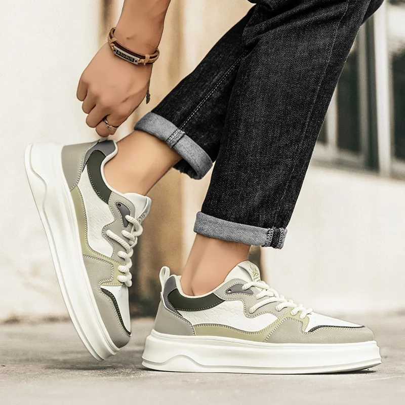 Grumpy Ram Anti-Slip Wear-Resistant Low-Top Skateboard Shoes Men's-1