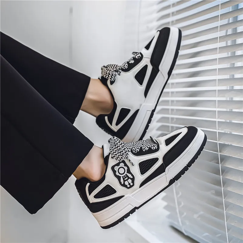 Grumpy Ram Durable Breathable Low Top Skateboard Shoes Men's-9