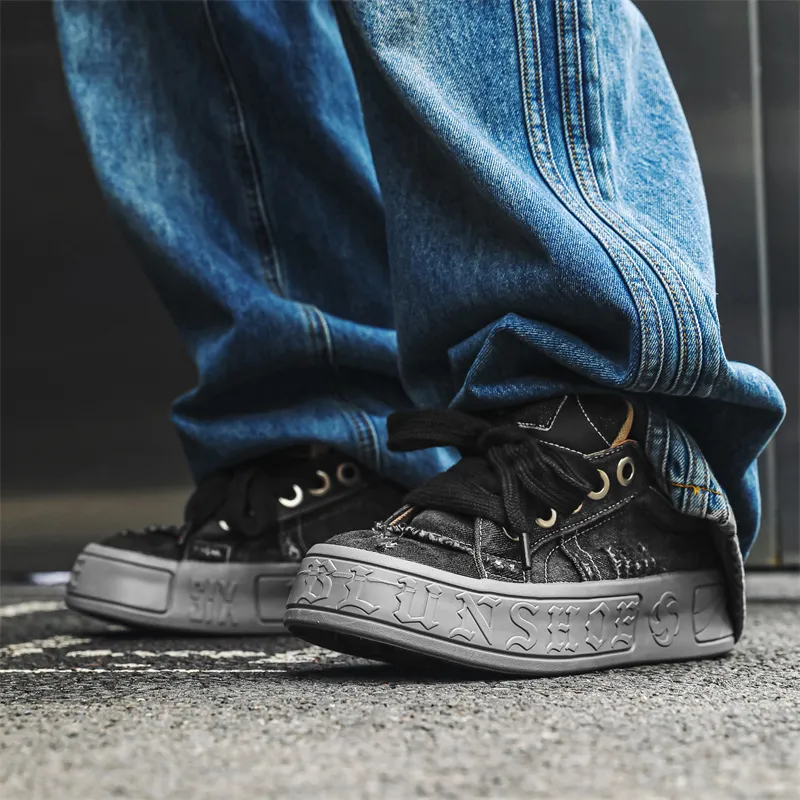 Grumpy Ram Low Top Canvas Shoes Men's-6
