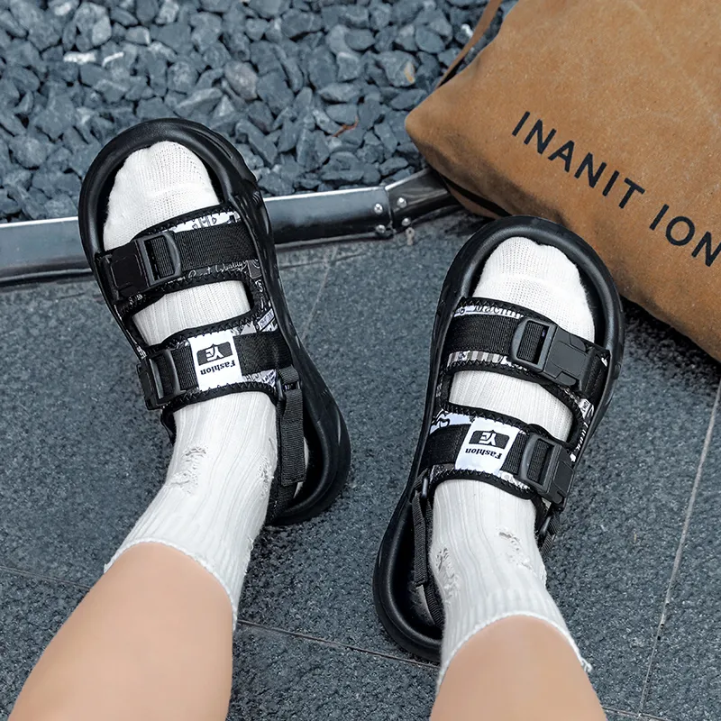 Grumpy ram Beach Sandals Men Beige/Black-10