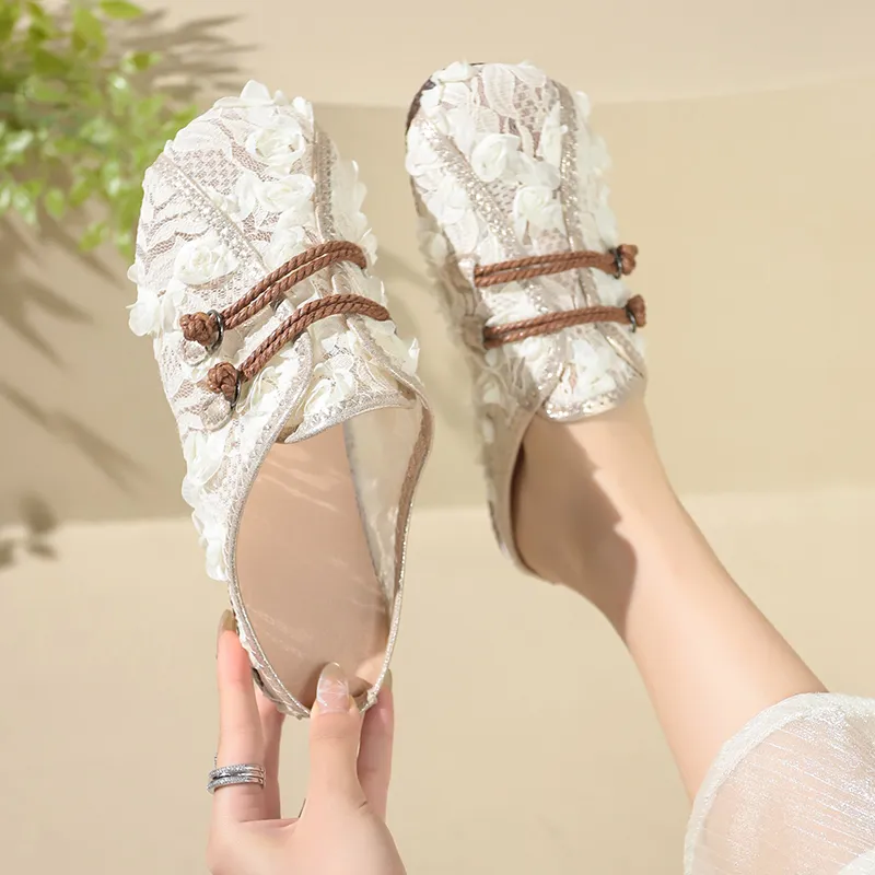 BBMTR Quiet Closed Toe Slippers Women's-1