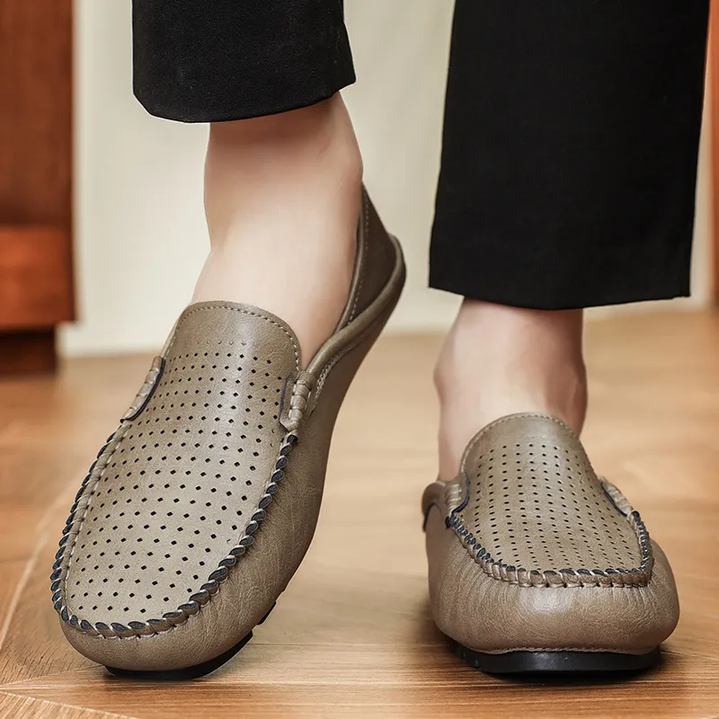 BBMTR Gommino Loafers Men Khaki/Black-1
