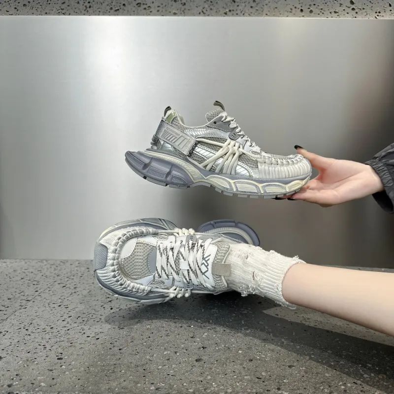 BBMTR Low Top Chunky Sneakers Unisex-4