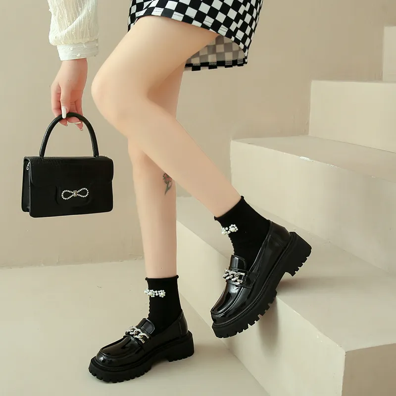BBMTR Loafers Women's Black-4