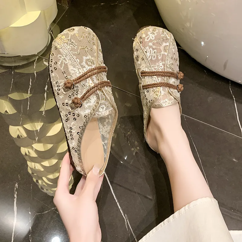 BBMTR Closed Toe Slippers Women's-13