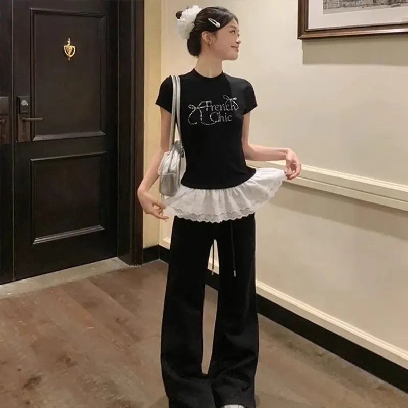 Gentle Welcome Regular T Shirt Women's Black-3